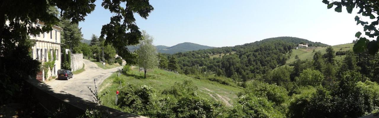 Maison Forestiere Bed and Breakfast Veyras Exterior foto
