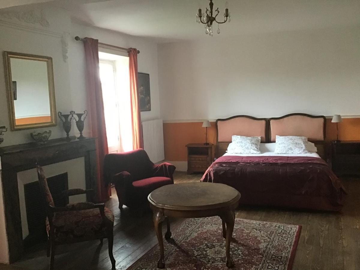 Maison Forestiere Bed and Breakfast Veyras Exterior foto