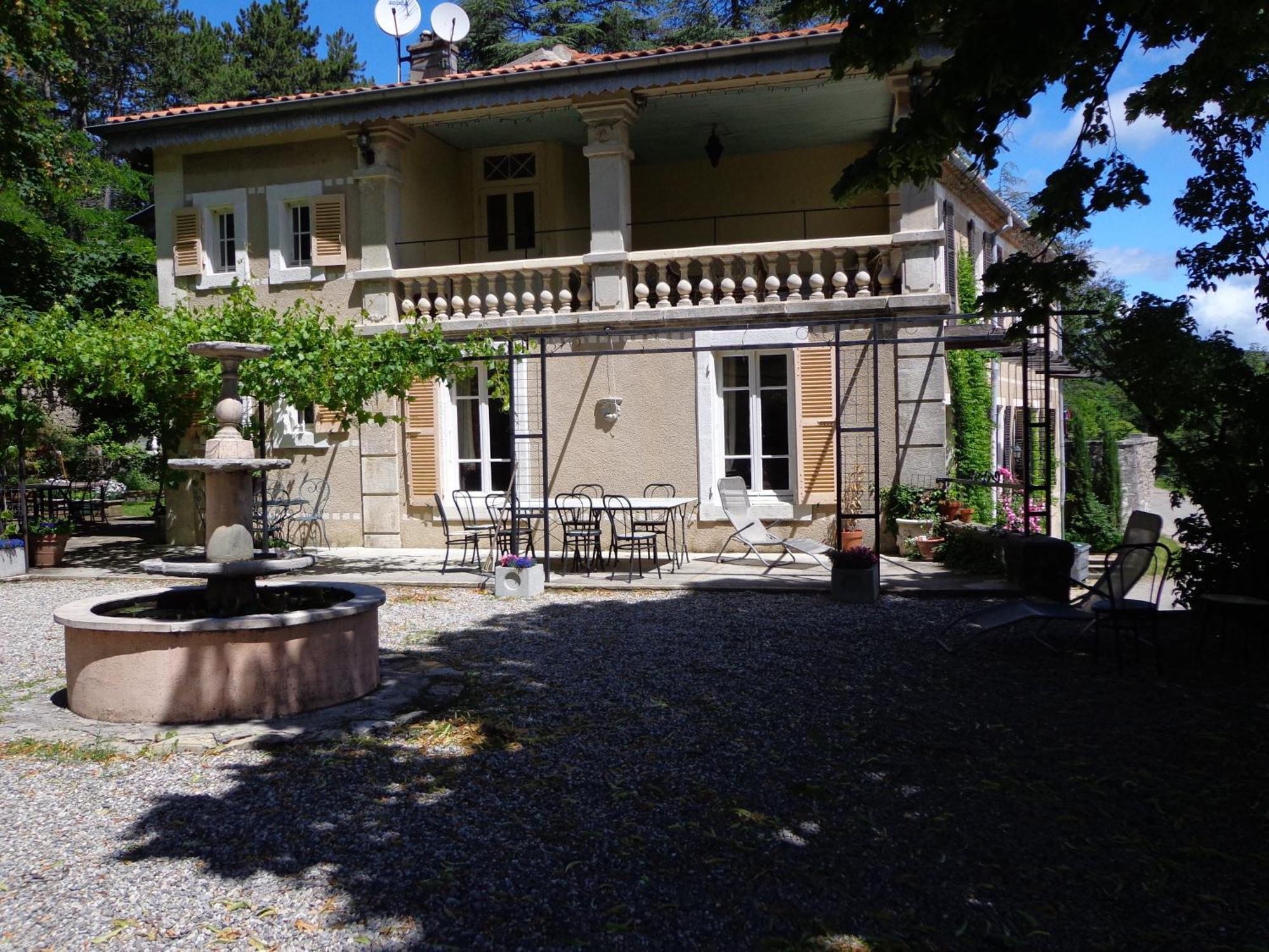 Maison Forestiere Bed and Breakfast Veyras Exterior foto
